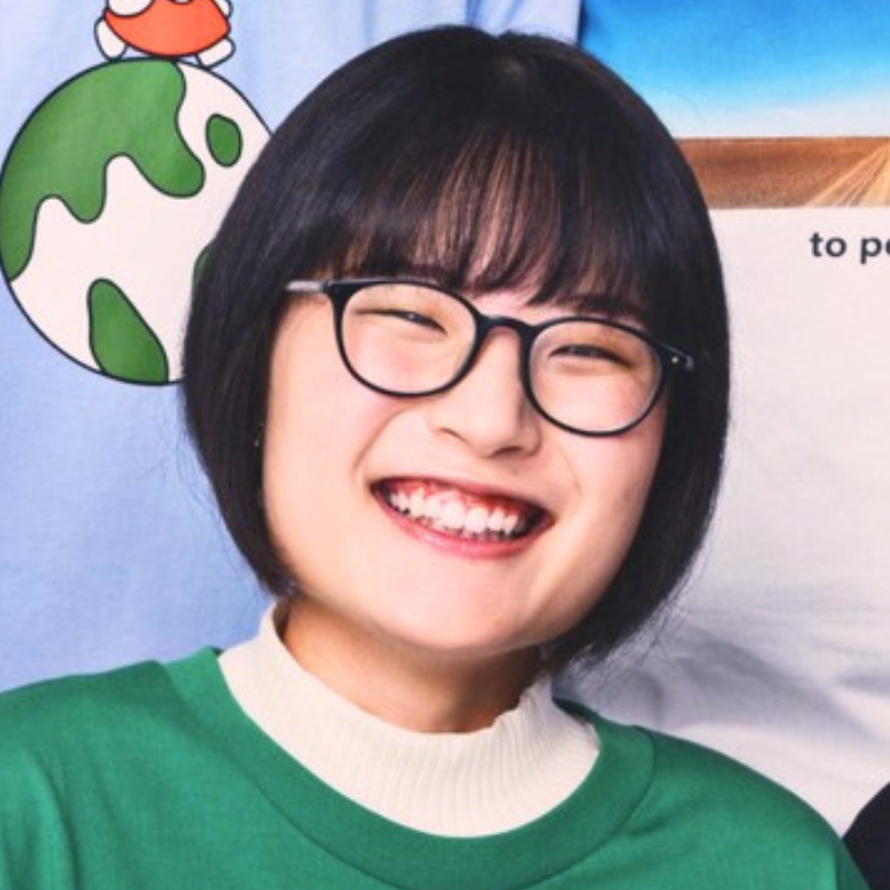 講師の顔写真